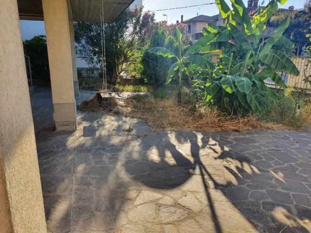 Villa Indipendente in vendita a Unione dei comuni Valle del Savio, Cesenà