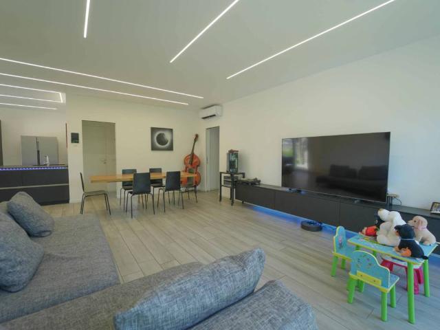 Villa Indipendente in vendita a Unione dei comuni Valle del Savio, Cesenà