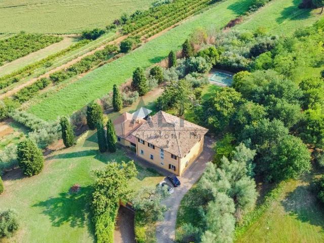 Villa Indipendente in vendita a Unione dei comuni Valle del Savio, Cesenà