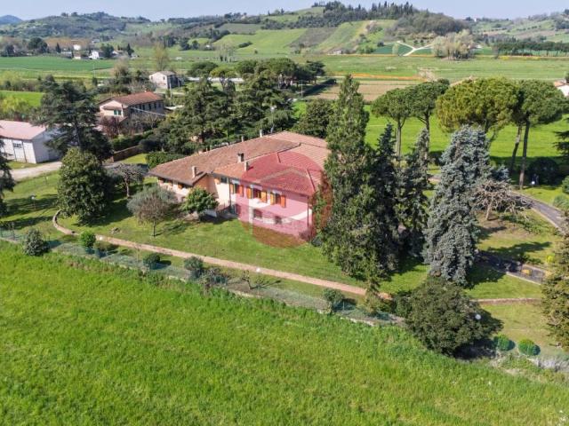 Villa Indipendente in vendita a Unione dei comuni Valle del Savio, Cesenà