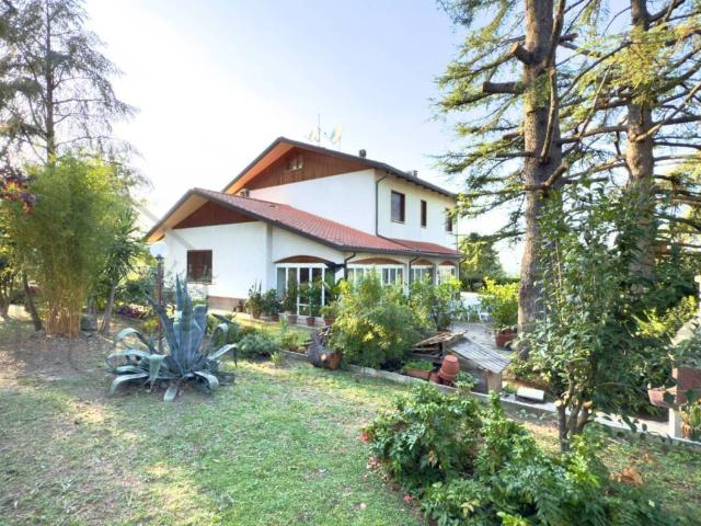 Villa Indipendente in vendita a Unione dei comuni Valle del Savio, Cesenà