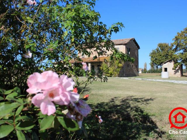 Villa Indipendente in vendita a Unione dei comuni Valle del Savio, Cesenà