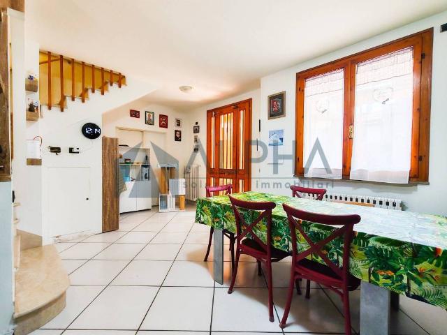 Villa Indipendente in vendita a Unione dei comuni Valle del Savio, Cesenà