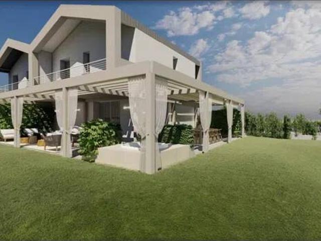 Villa Indipendente in vendita a Unione dei comuni Valle del Savio, Cesenà