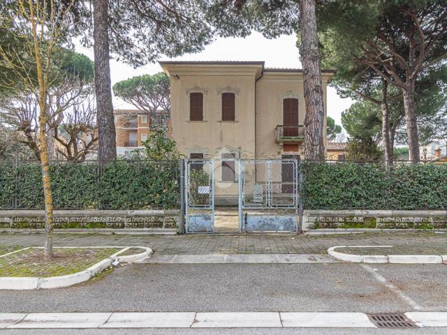 Villa Indipendente in vendita a Valverde, Cesenatico