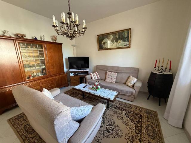 Villa Indipendente in vendita a Sala di Cesenatico, Cesenatico
