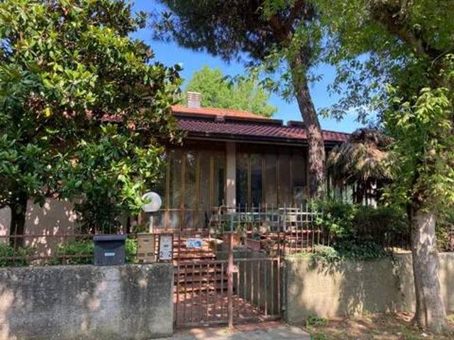 Villa Indipendente in vendita a Cannucceto, Cesenatico