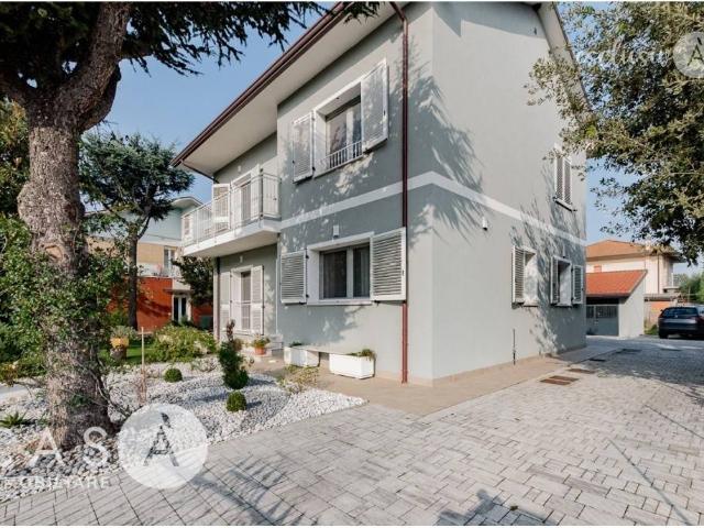 Villa Indipendente in vendita a Cannucceto, Cesenatico