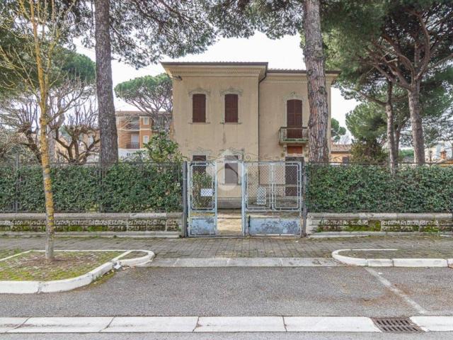 Villa Indipendente in vendita a Valverde, Cesenatico