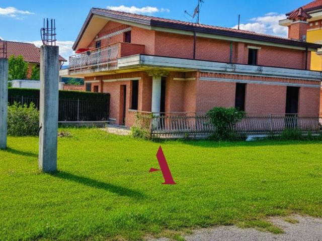 Villa Indipendente in vendita a Villa San Nicola, Cesinali