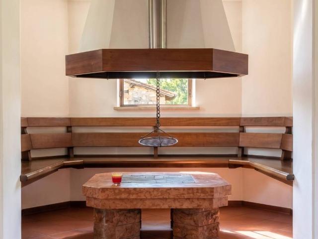Villa Indipendente in vendita a Busche, Cesiomaggiore