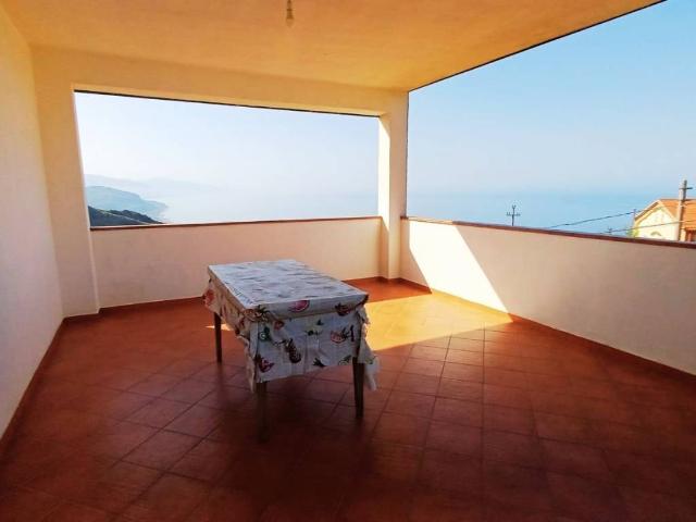 Villa Indipendente in vendita a Calabria, Cosenza