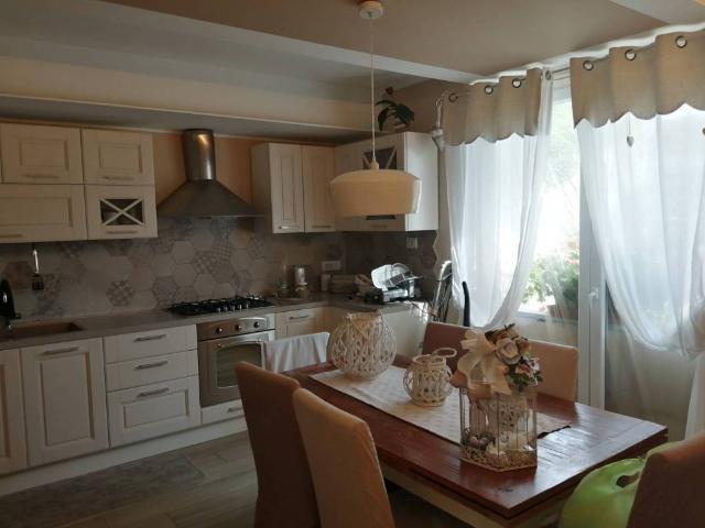 Villa Indipendente in vendita a Piemonte, Cuneo