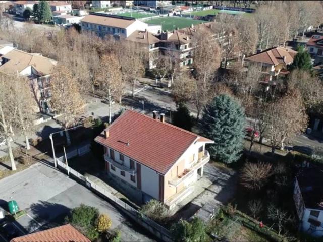 Villa Indipendente in vendita a Piemonte, Cuneo