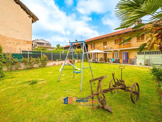 Villa Indipendente in vendita a Piemonte, Cuneo
