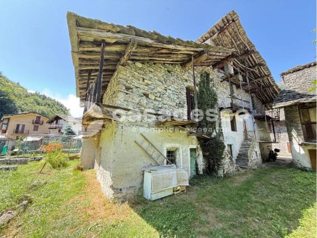 Villa Indipendente in vendita a Unione Montana di Comuni delle Valli di Lanzo, Ceronda e Casternone, Piemonte