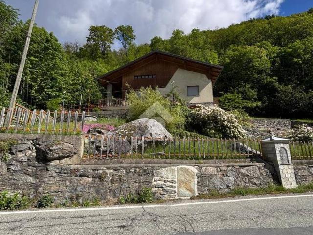 Villa Indipendente in vendita a Unione Montana di Comuni delle Valli di Lanzo, Ceronda e Casternone, Piemonte