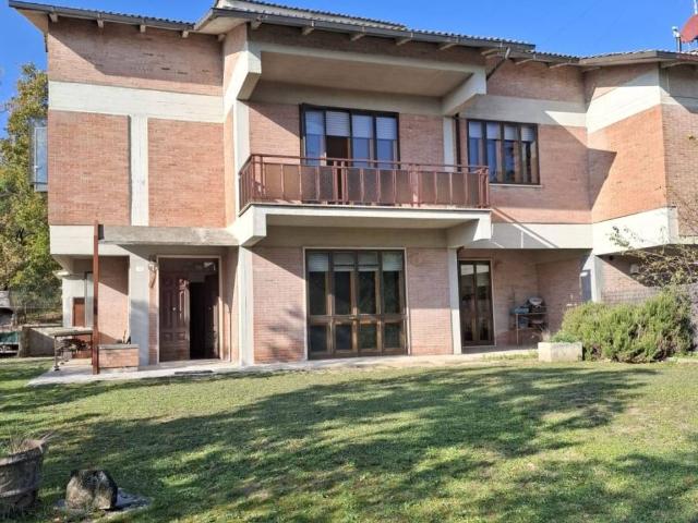 Villa Indipendente in vendita a Chianciano Terme, Toscana