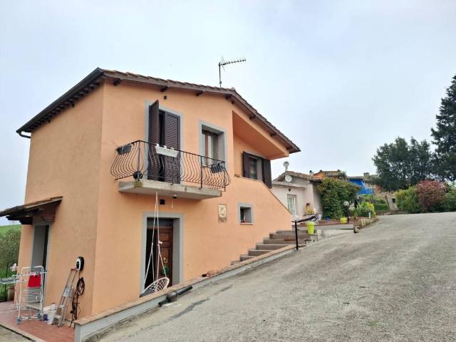 Villa Indipendente in vendita a Chianciano Terme, Toscana