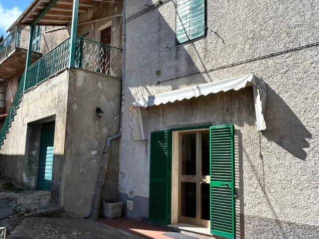 Villa Indipendente in vendita a Sassi Bianchi, Chianni