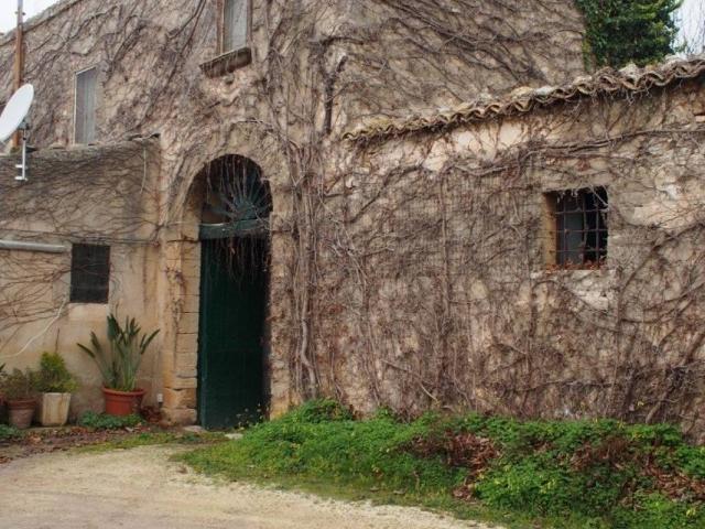 Villa Indipendente in vendita a Sperlinga, Chiaramonte Gulfi