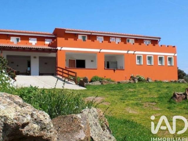 Villa Indipendente in vendita a Chiaramonti, Sardigna/Sardegna