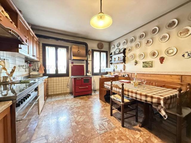 Villa Indipendente in vendita a Chiarano, Veneto