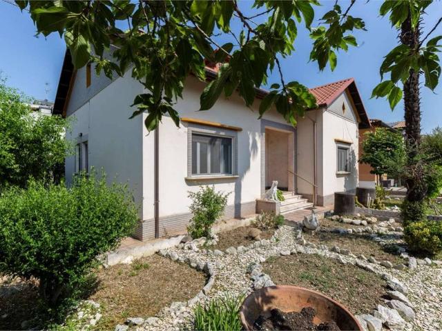 Villa Indipendente in vendita a Marche, Ancona
