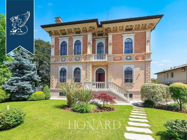 Villa Indipendente in vendita a Chiari, Lombardia