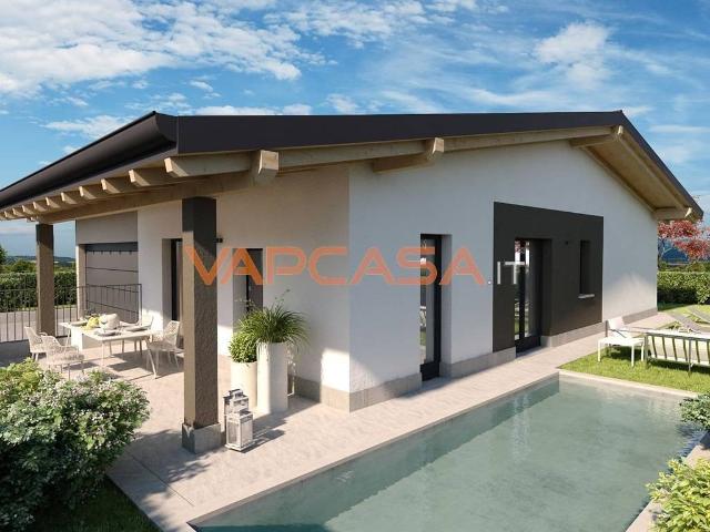 Villa Indipendente in vendita a Chiari, Lombardia
