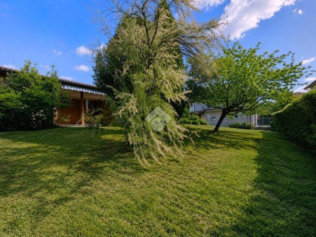 Villa Indipendente in vendita a Chiari, Lombardia