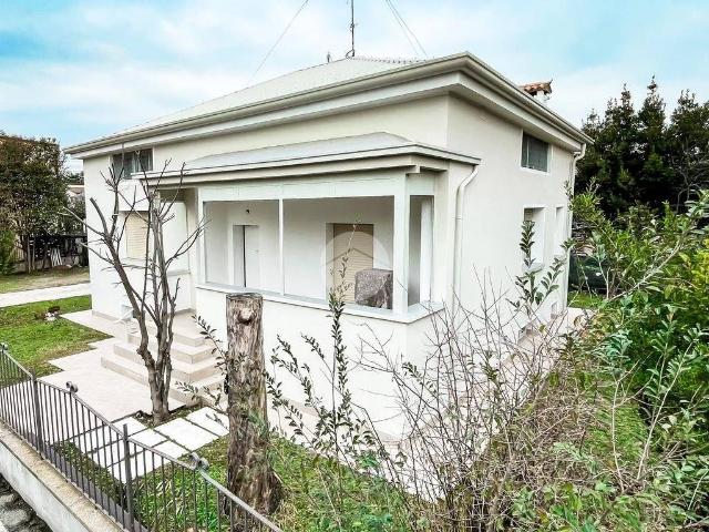 Villa Indipendente in vendita a Chiari, Lombardia