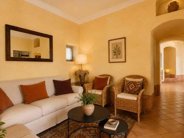 Villa Indipendente in vendita a Chiavari, Liguria