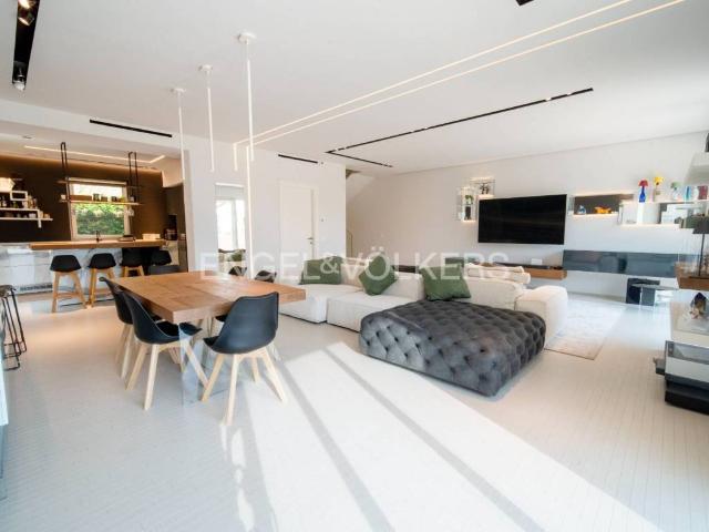 Villa Indipendente in vendita a Ri Alto, Chiavari