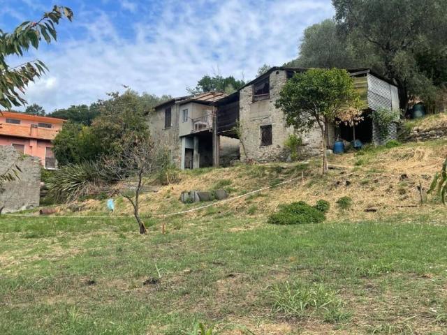 Villa Indipendente in vendita a Chiavari, Liguria