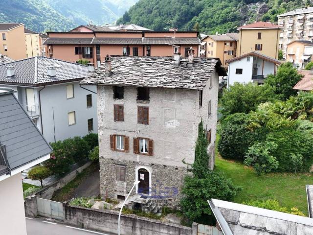 Villa Indipendente in vendita a Comunità montana della Valchiavenna, Chiavenna