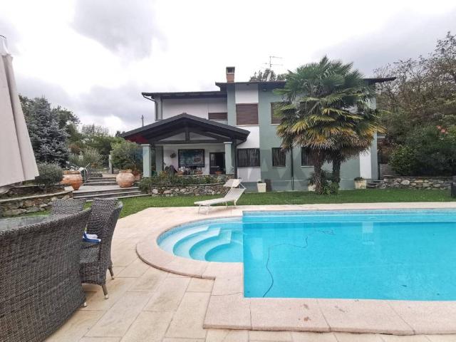 Villa Indipendente in vendita a Piemonte, Torino