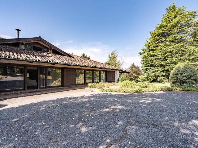 Villa Indipendente in vendita a Chieri, Torino