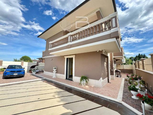 Villa Indipendente in vendita a Capanna, Chiesina Uzzanese