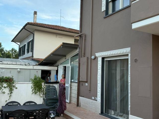 Villa Indipendente in vendita a Chiesina Uzzanese, Toscana