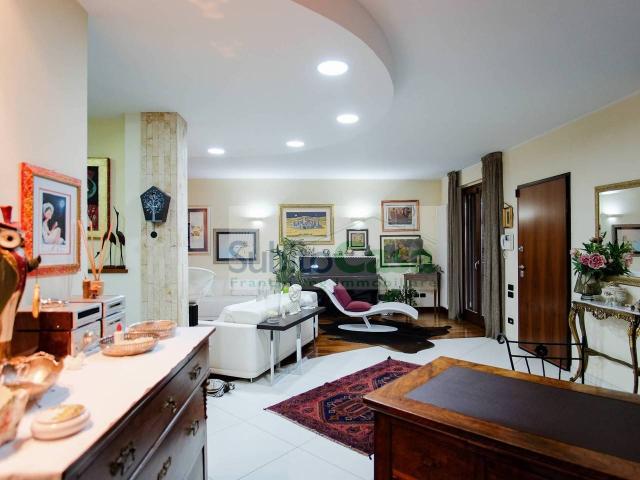 Villa Indipendente in vendita a Chieti, Abruzzo
