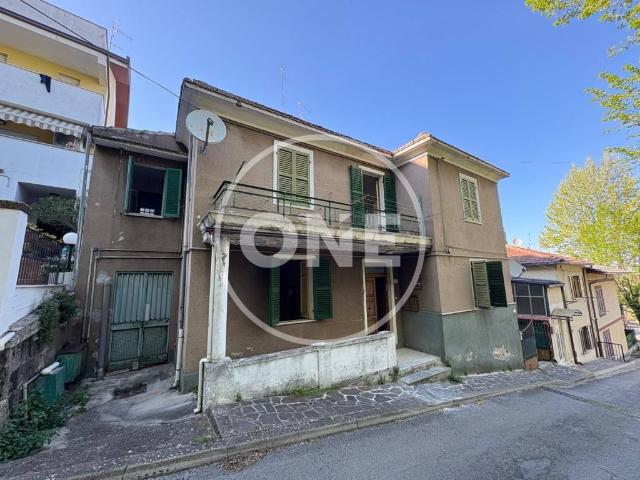 Villa Indipendente in vendita a Pietragrossa, Chieti