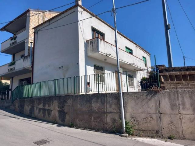 Villa Indipendente in vendita a Chieti, Abruzzo