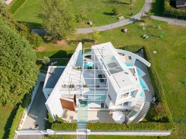 Villa Indipendente in vendita a Chignolo D'isola, Lombardia