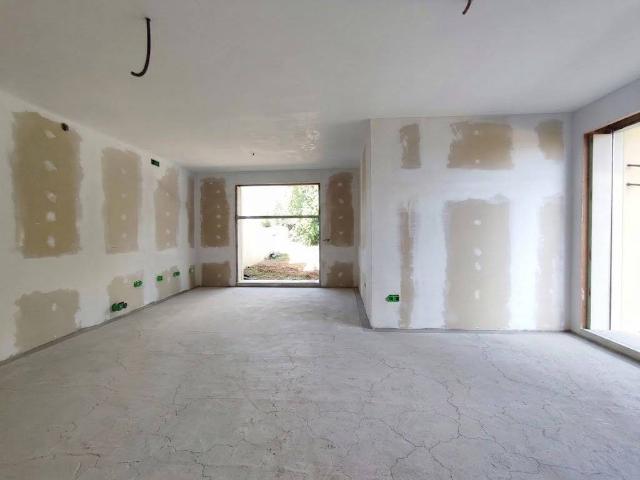 Villa Indipendente in vendita a Chignolo d'Isola, Bergamo