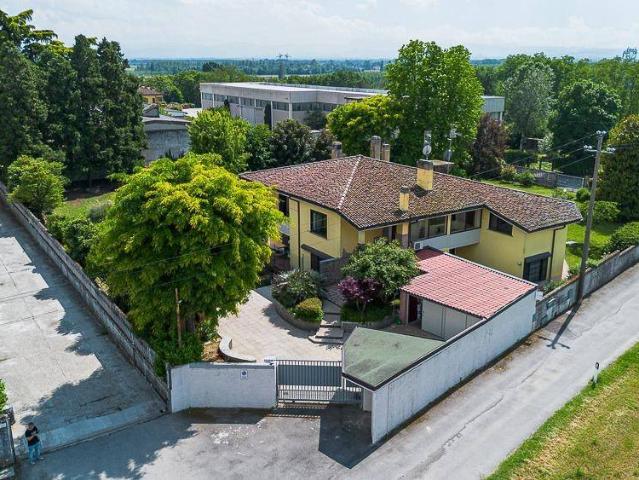 Appartamento in vendita a Chignolo Po, Lombardia