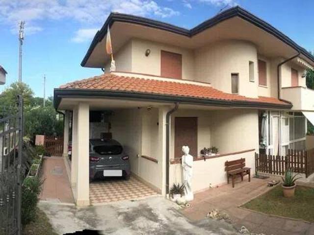 Villa Indipendente in vendita a Sant'Anna, Chioggia