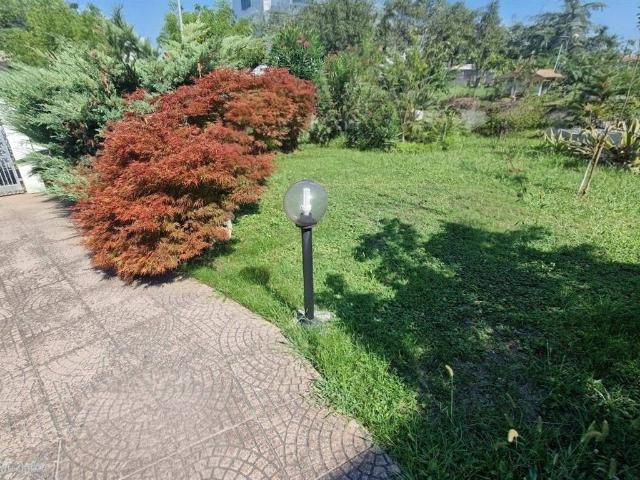 Villa Indipendente in vendita a Chioggia, Veneto
