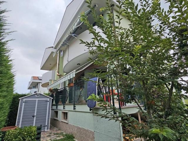 Villa Indipendente in vendita a Chioggia, Veneto