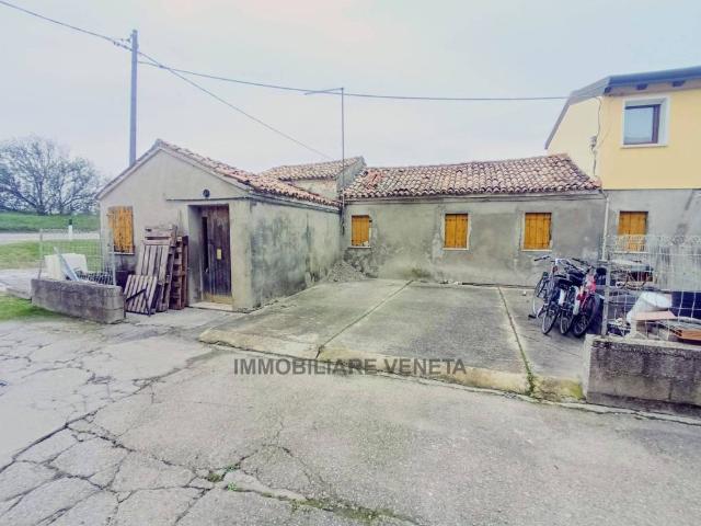 Villa Indipendente in vendita a Chioggia, Veneto